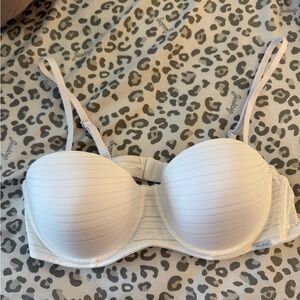 Nautica Cream Ribbed Strapless Bra
